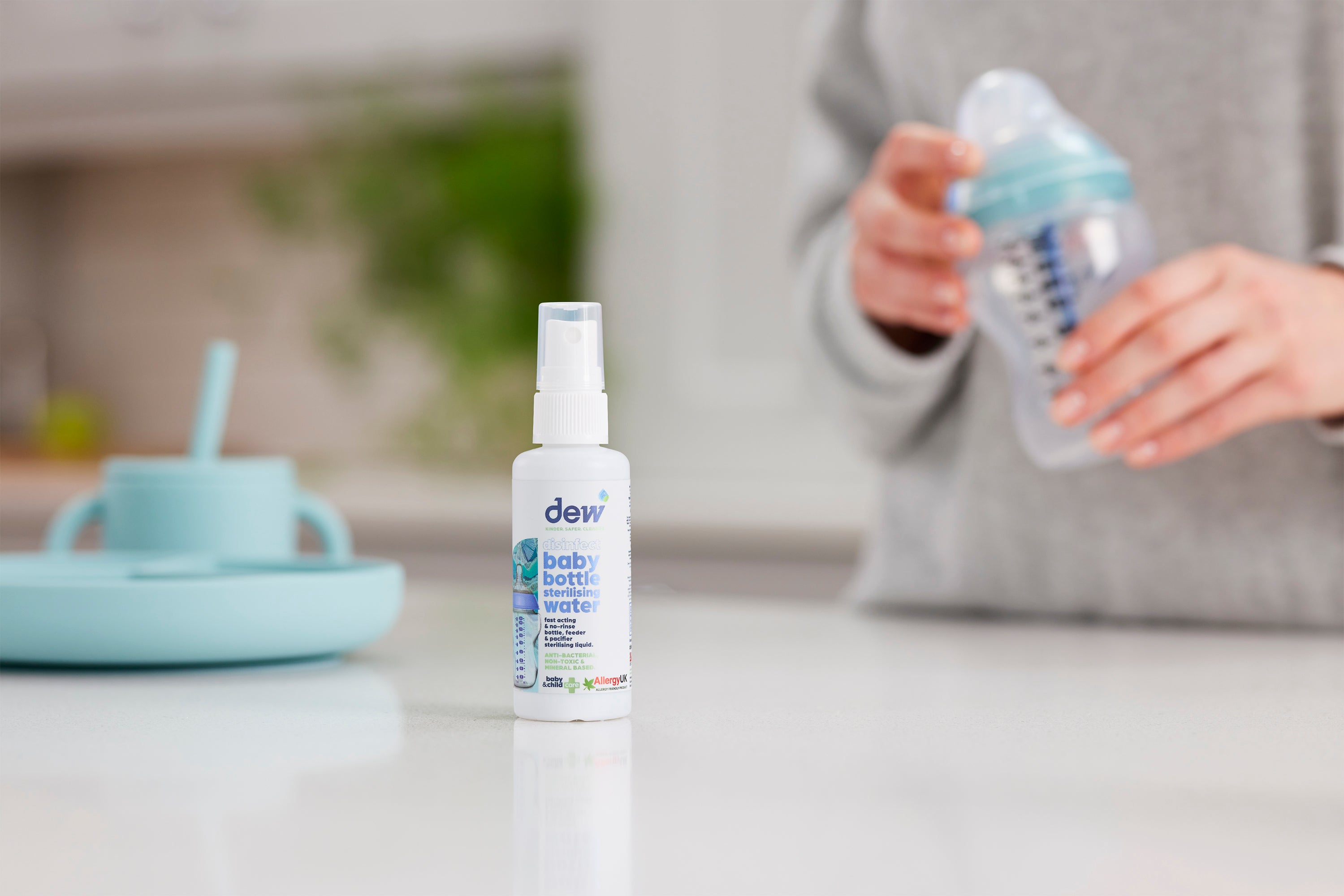 DEW Steriliseringsvann for tåteflasker og smokker – 250 ml