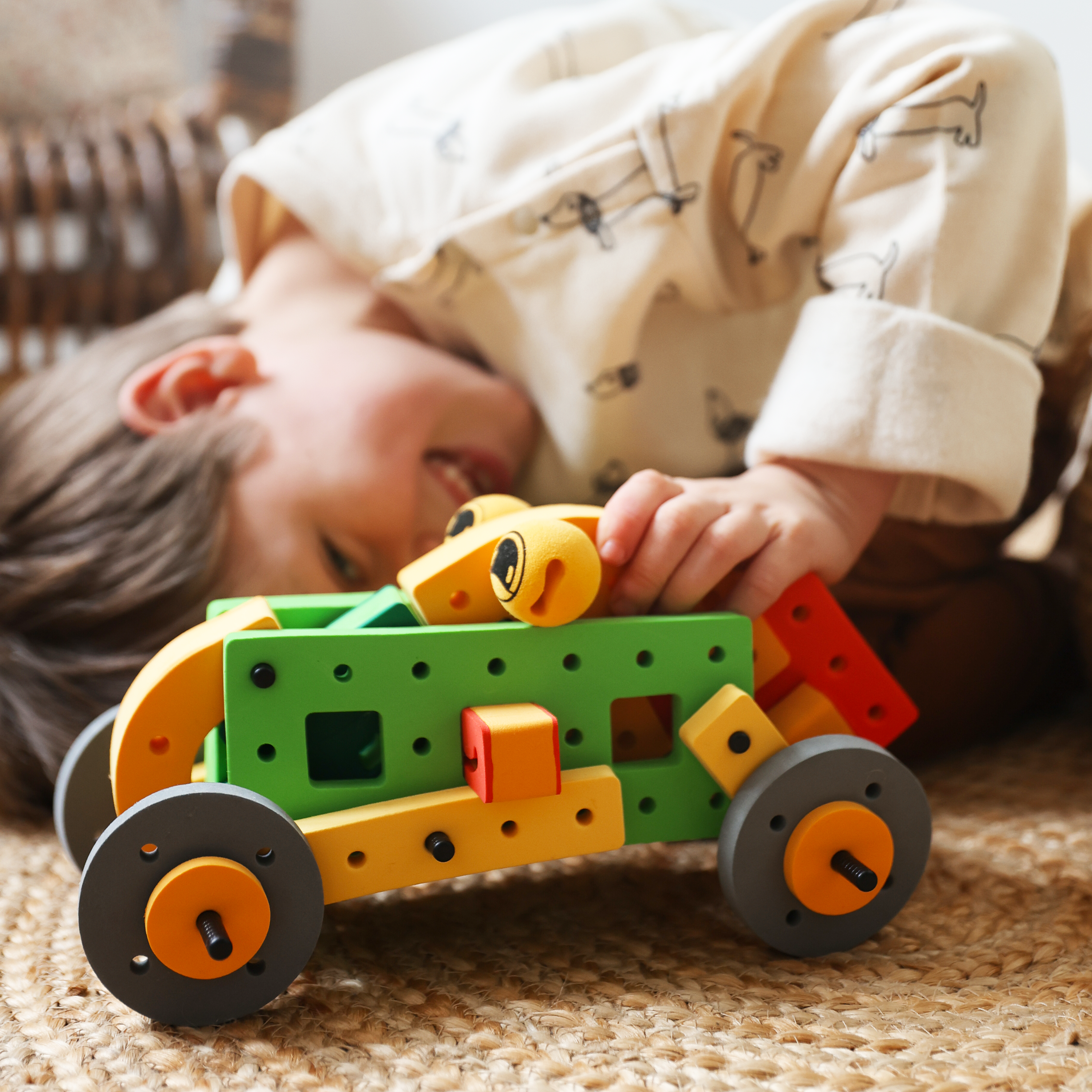 BAKOBA Adventurer – byggesett i mykt skum (54 deler)