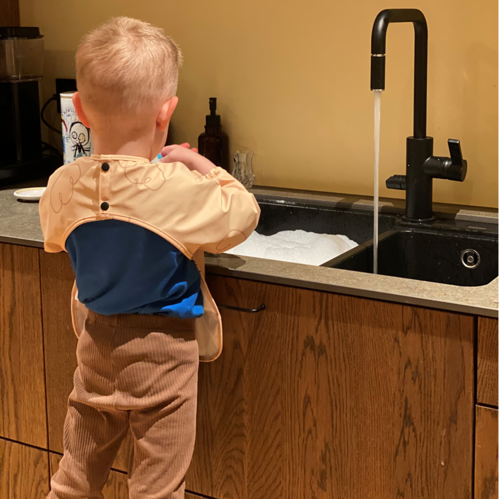 Trollefant Smekke med ermer – 2-pk, beige