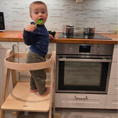 Tower Fold – fleksibel, sammenleggbar kjøkkenhjelp, natur