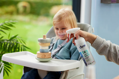 DEW Rengjøring for leker og flater – 250 ml