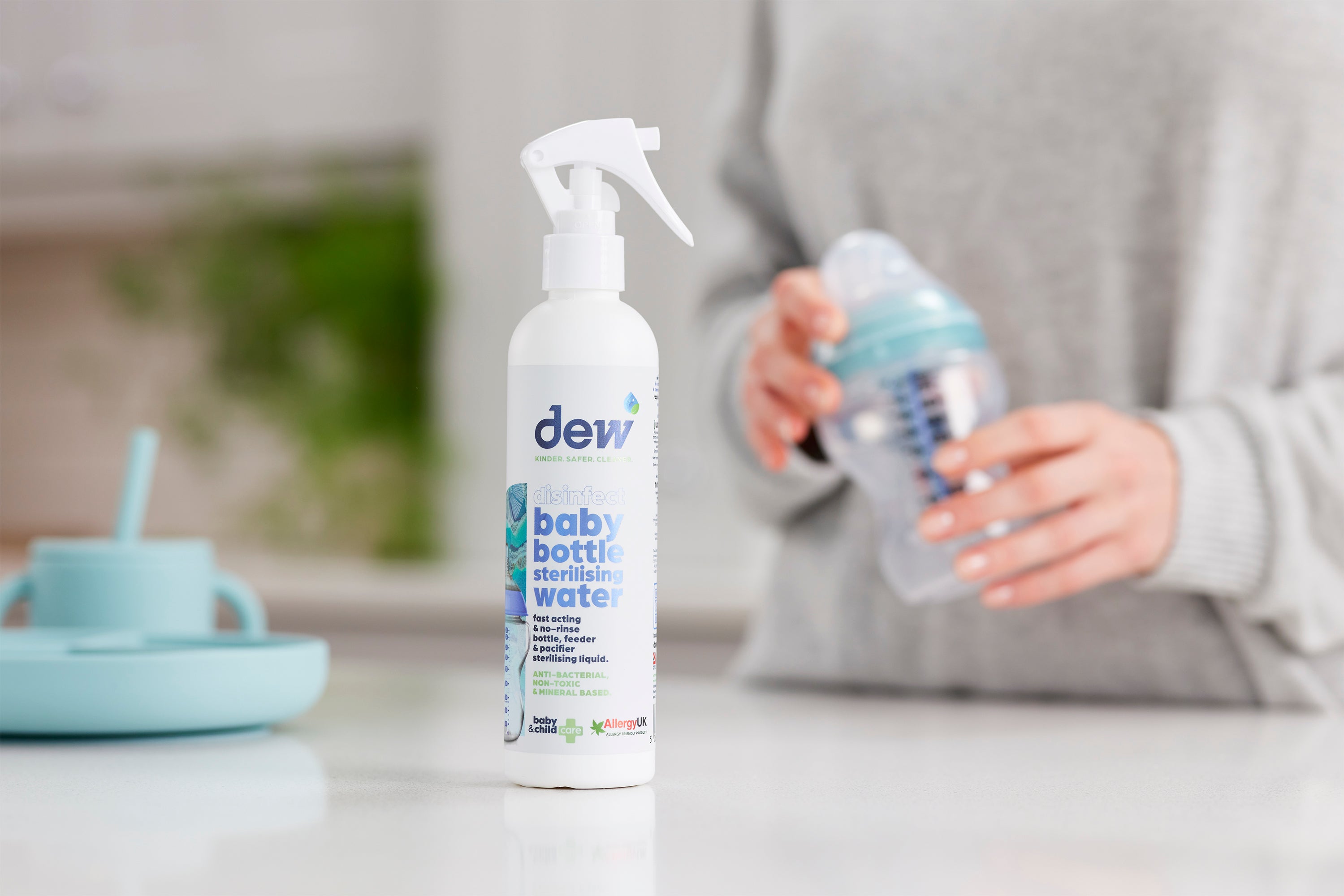 DEW Steriliseringsvann for tåteflasker og smokker – 250 ml